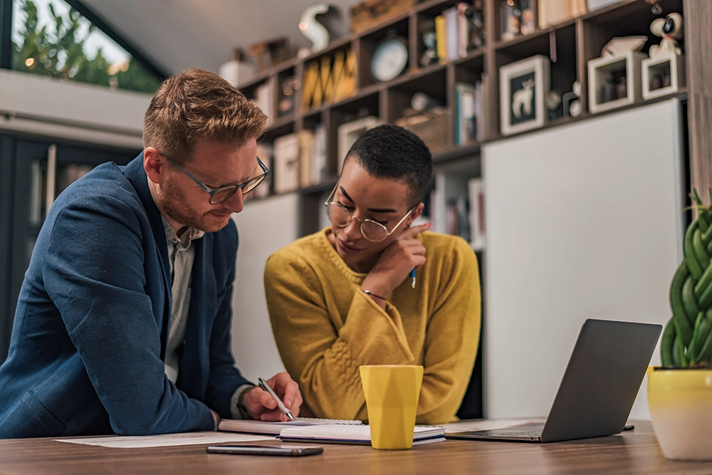 Employee relations support for workplace consistency and confidence
